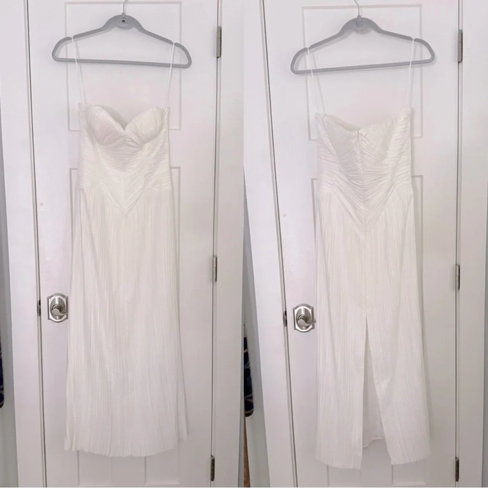 Cult Gaia Ashika Gown - Picture 2 of 8